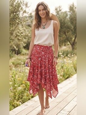 🌸Max Studio Red Floral Asymmetrical Hem Midi Skirt Size M